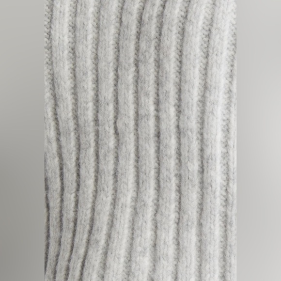 NWT Topshop Cozy Gray Turtleneck Sweater Long Sleeve Varied Sizes - Picture 4 of 16